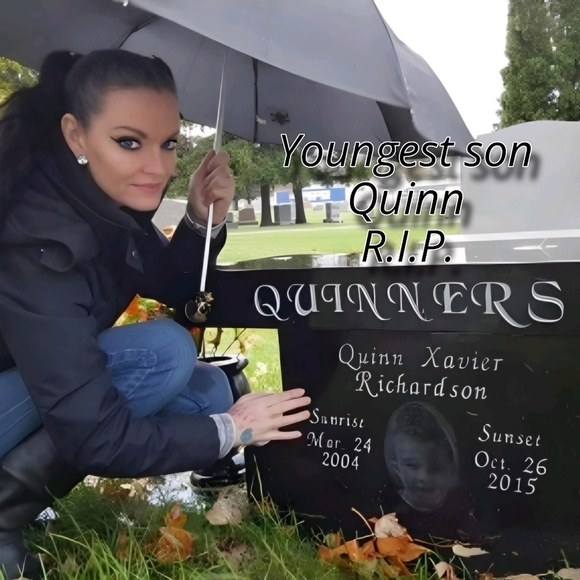 Meet Luna - Picture 15 of 16